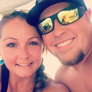 Meet your Posher, Alicia